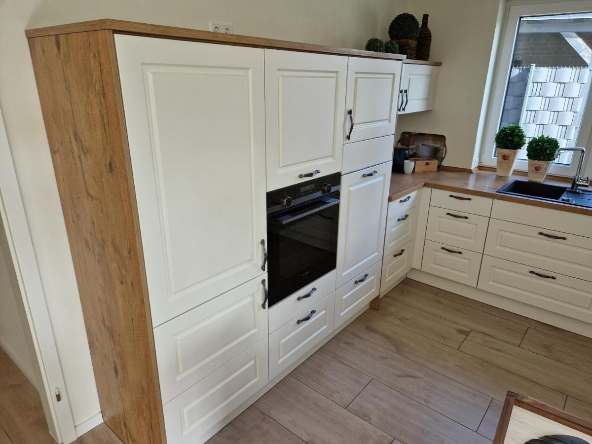 Apartment Nahe Meyer Werft In Ostfriesland Mit Kueche & Netflix Westoverledingen エクステリア 写真
